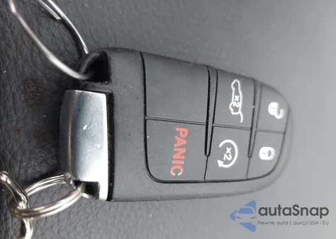 2017 Jeep Grand Cherokee Altitude 4X4 z USA, uszkodzony, nr VIN 1C4RJFAGXHC910039